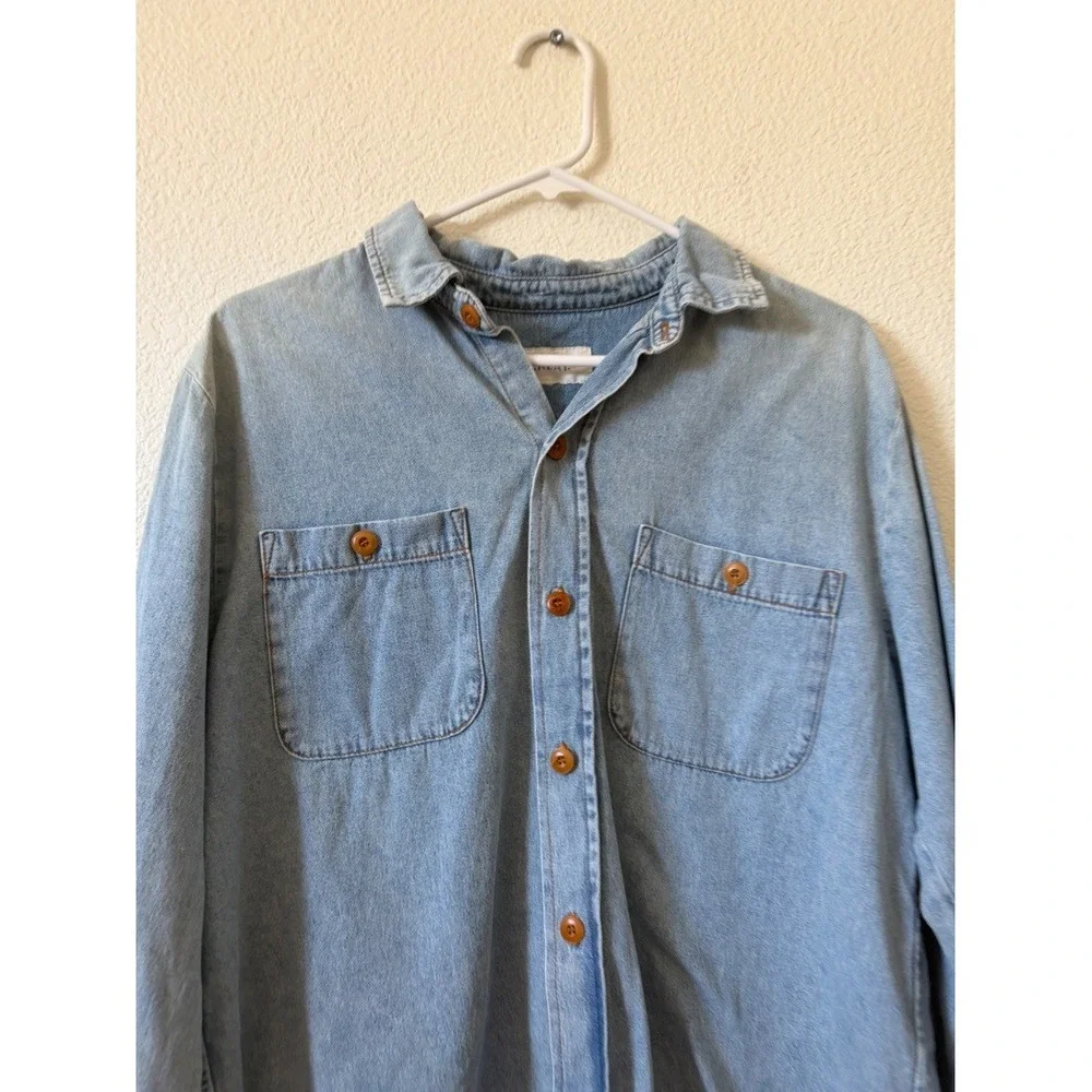 The Great Womens Denim Shirt Blue Long Sleeve Button Down Two Pocket Size L